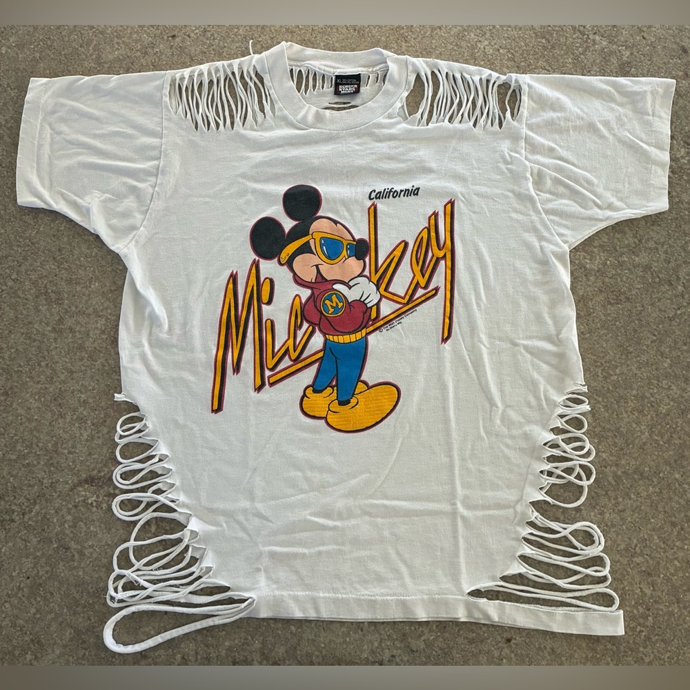 Vintage Mickey Mouse California 90s Fringe t-shirt Sz XL Screen Stars Best USA